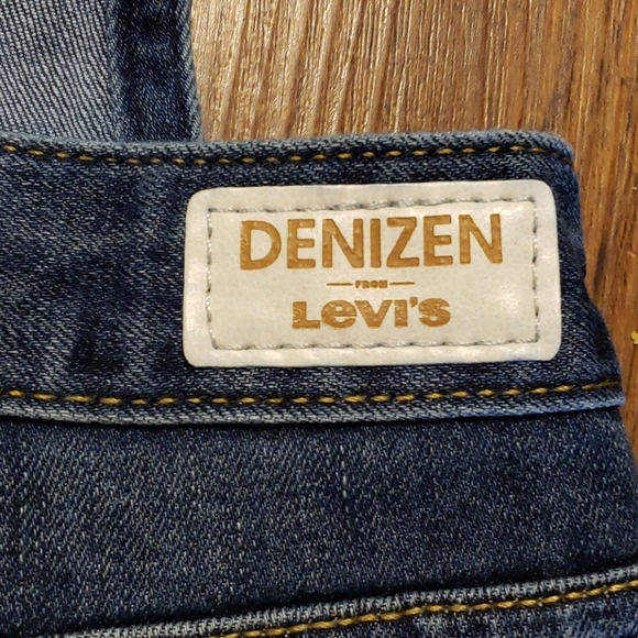 Denizen Levi overall shorts faded blue wash - Picture 5 of 7